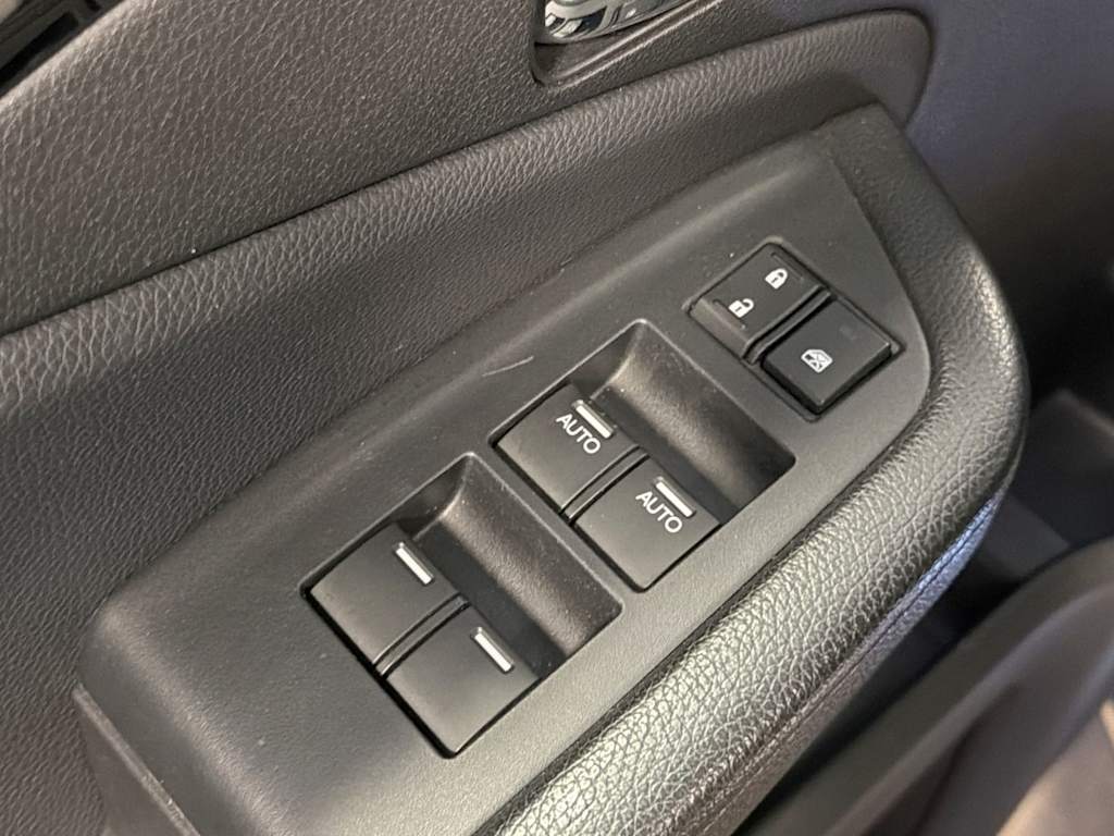 Thumbnail: 2016 Honda Pilot - 27