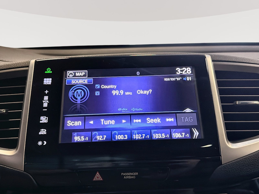 Thumbnail: 2016 Honda Pilot - 37
