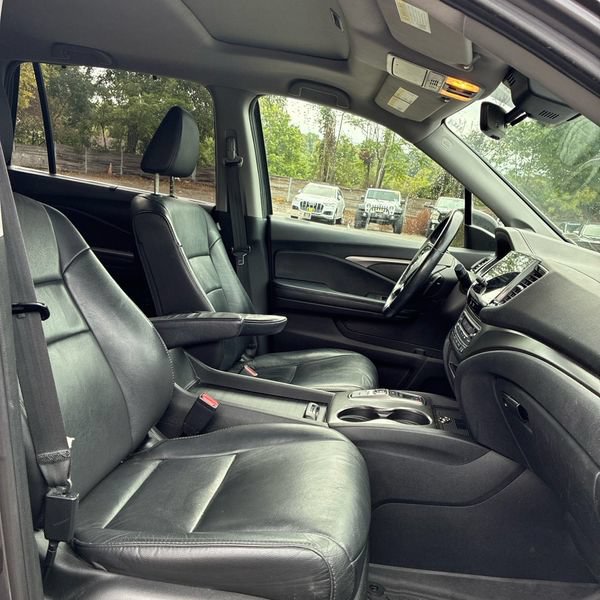 Thumbnail: 2021 Honda Pilot - 10
