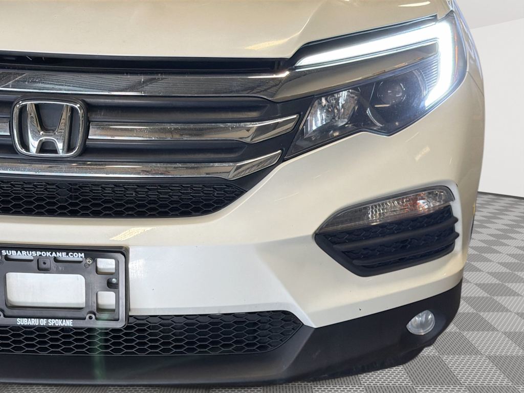 Thumbnail: 2016 Honda Pilot - 25