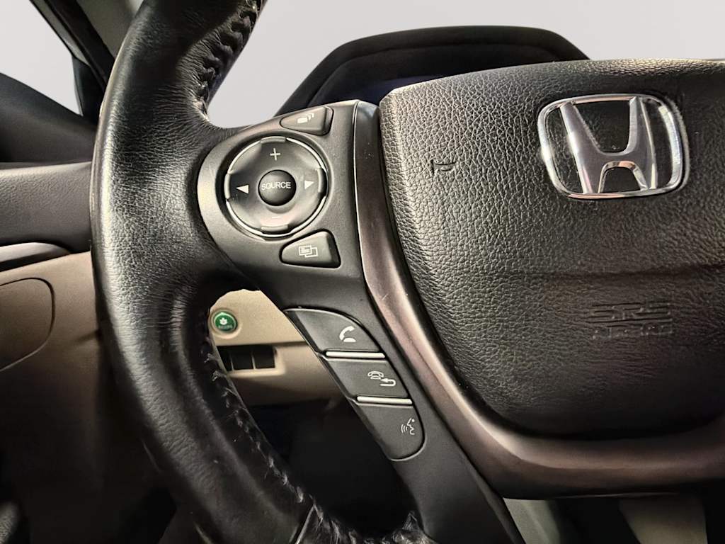 Thumbnail: 2016 Honda Pilot - 32