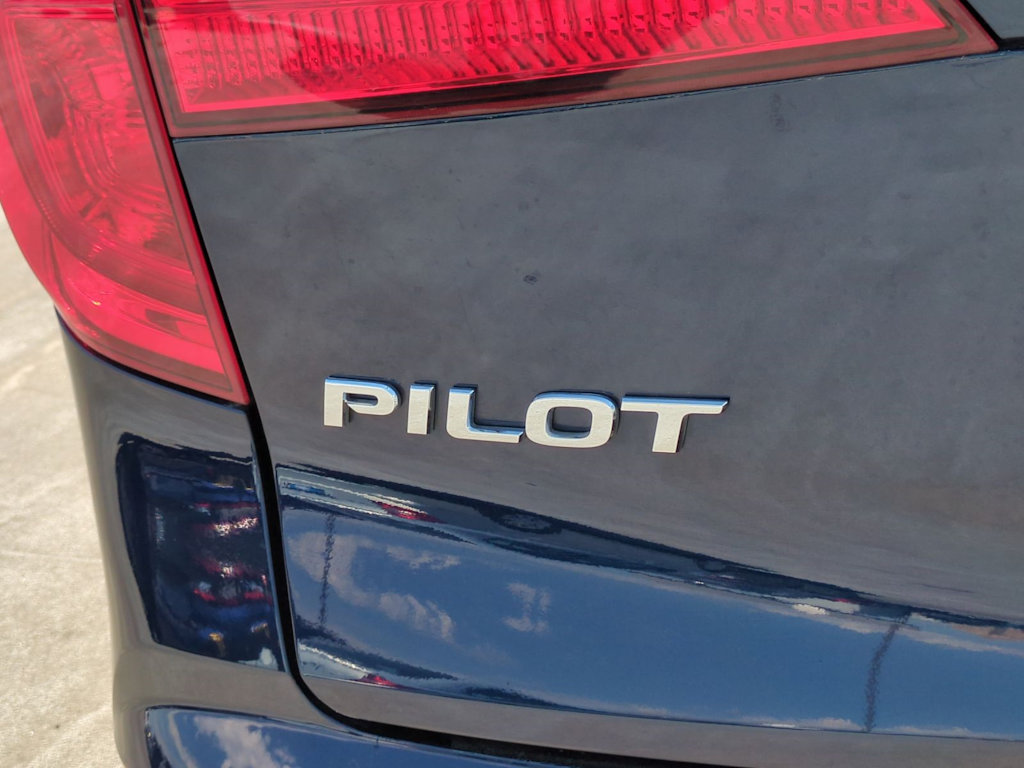 Thumbnail: 2016 Honda Pilot - 24