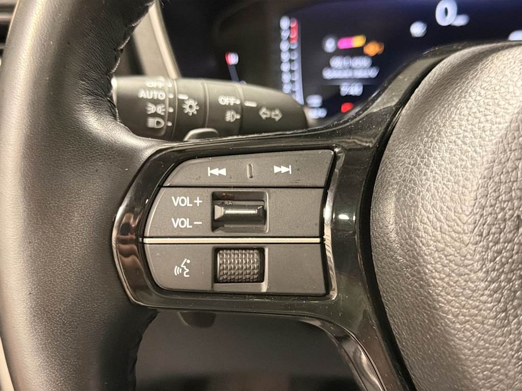 Thumbnail: 2023 Honda Pilot - 32