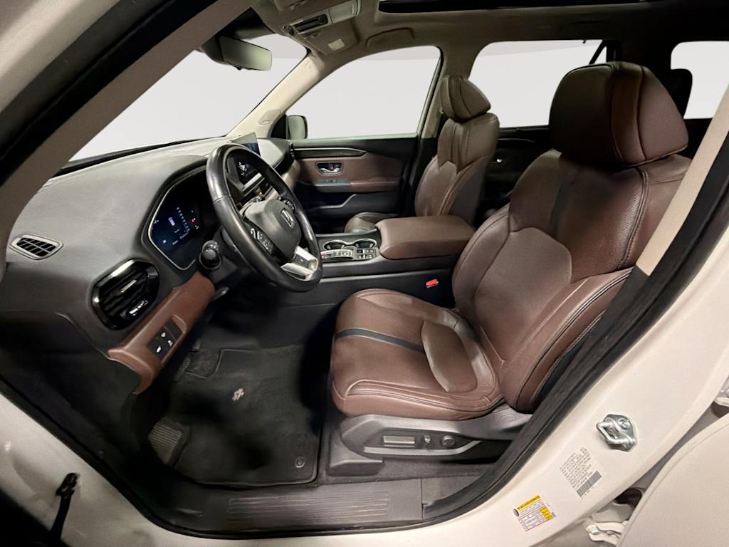 Thumbnail: 2023 Honda Pilot - 11