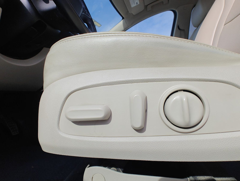 Thumbnail: 2021 Buick Enclave - 25