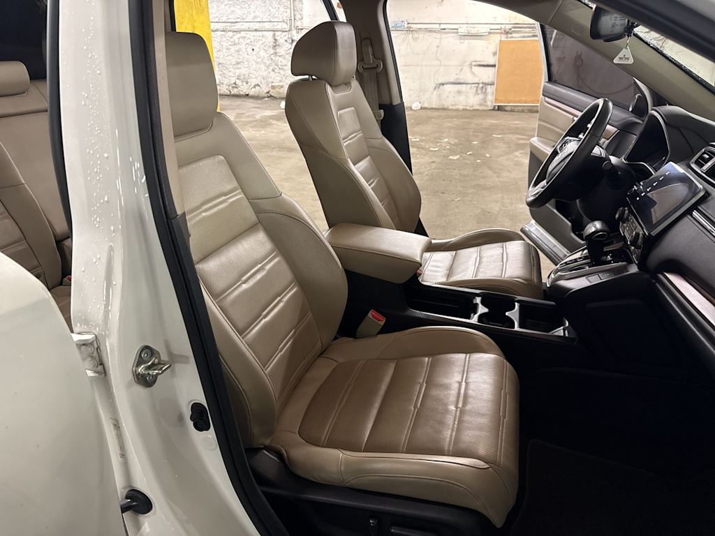2017 Honda CR-V Touring - Photo 31