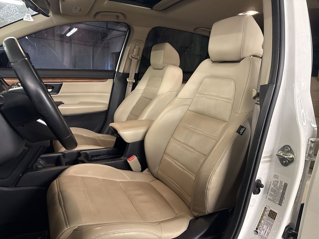 2017 Honda CR-V Touring - Photo 11