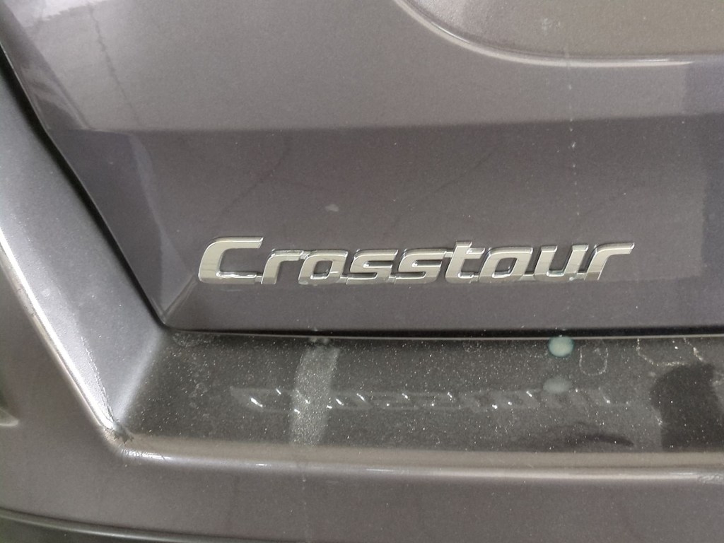 Thumbnail: 2015 Honda Crosstour - 24