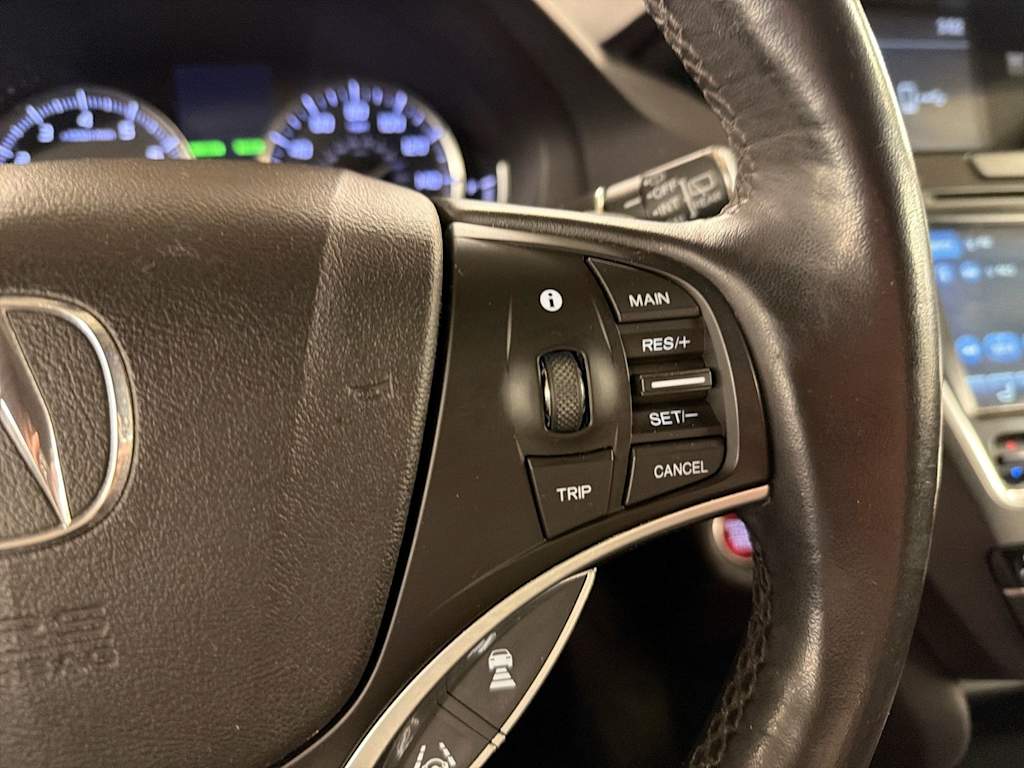 Thumbnail: 2018 Acura MDX - 30