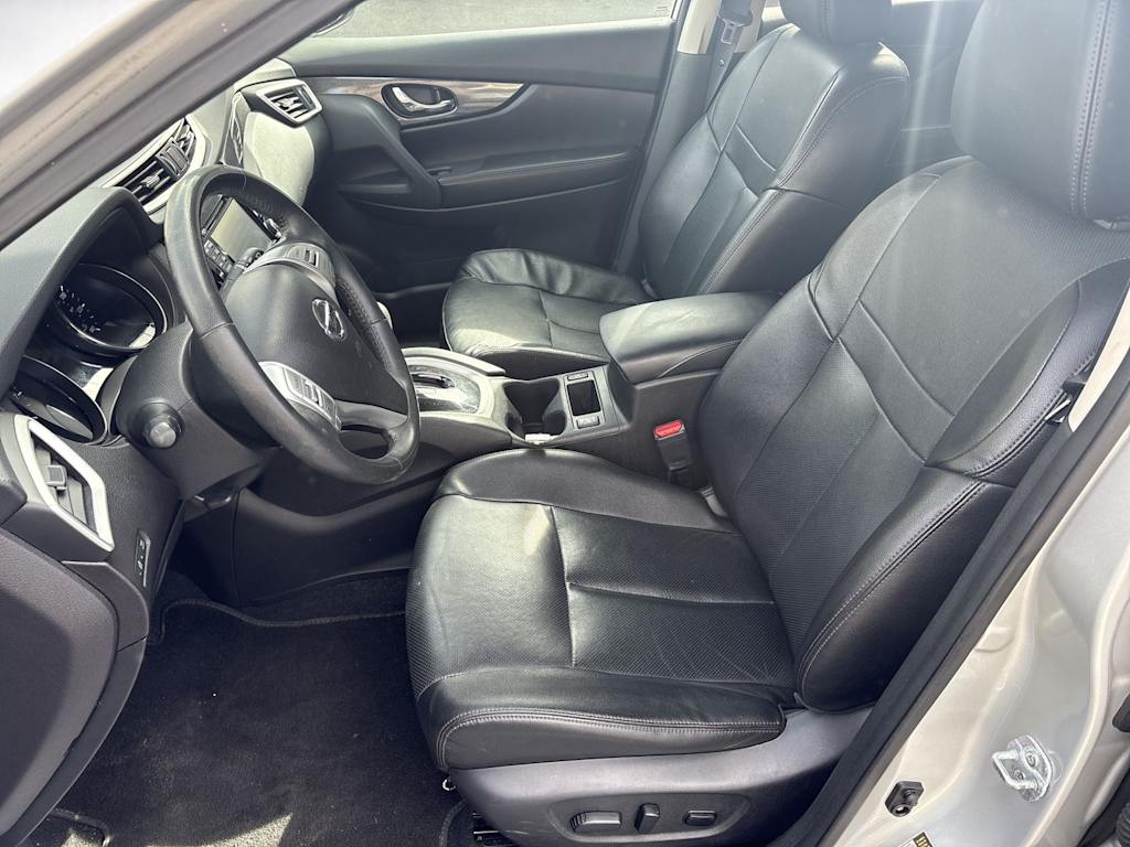 2016 Nissan Rogue SL - Photo 9