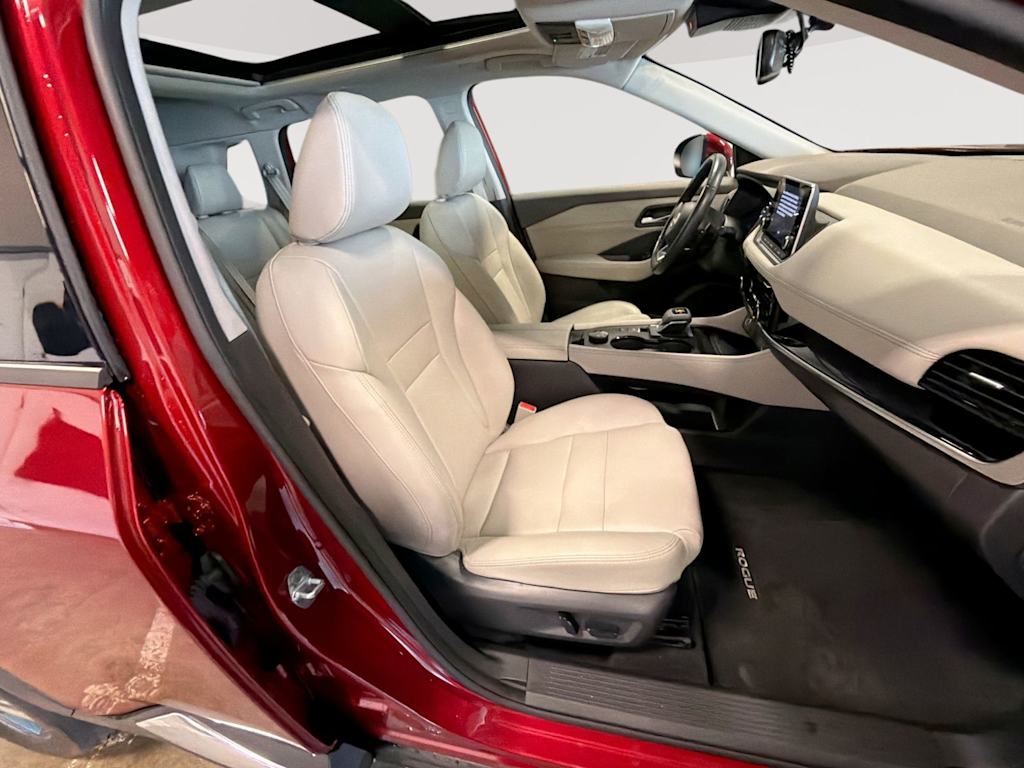 Thumbnail: 2023 Nissan Rogue - 12