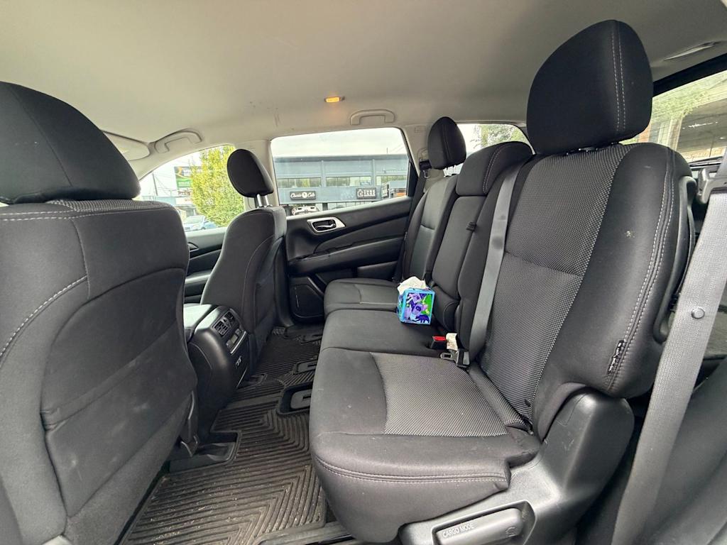 Thumbnail: 2019 Nissan Pathfinder - 4