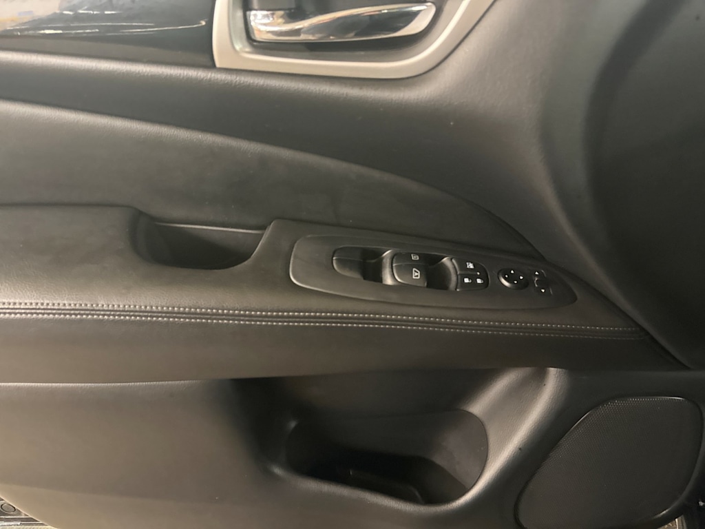 Thumbnail: 2019 Nissan Pathfinder - 28