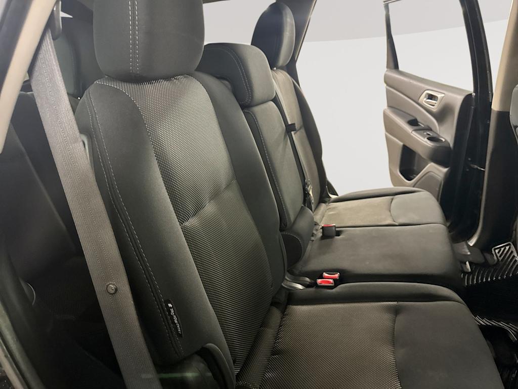 Thumbnail: 2019 Nissan Pathfinder - 29