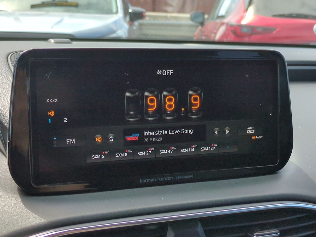 2021 Hyundai Santa Fe Limited 35