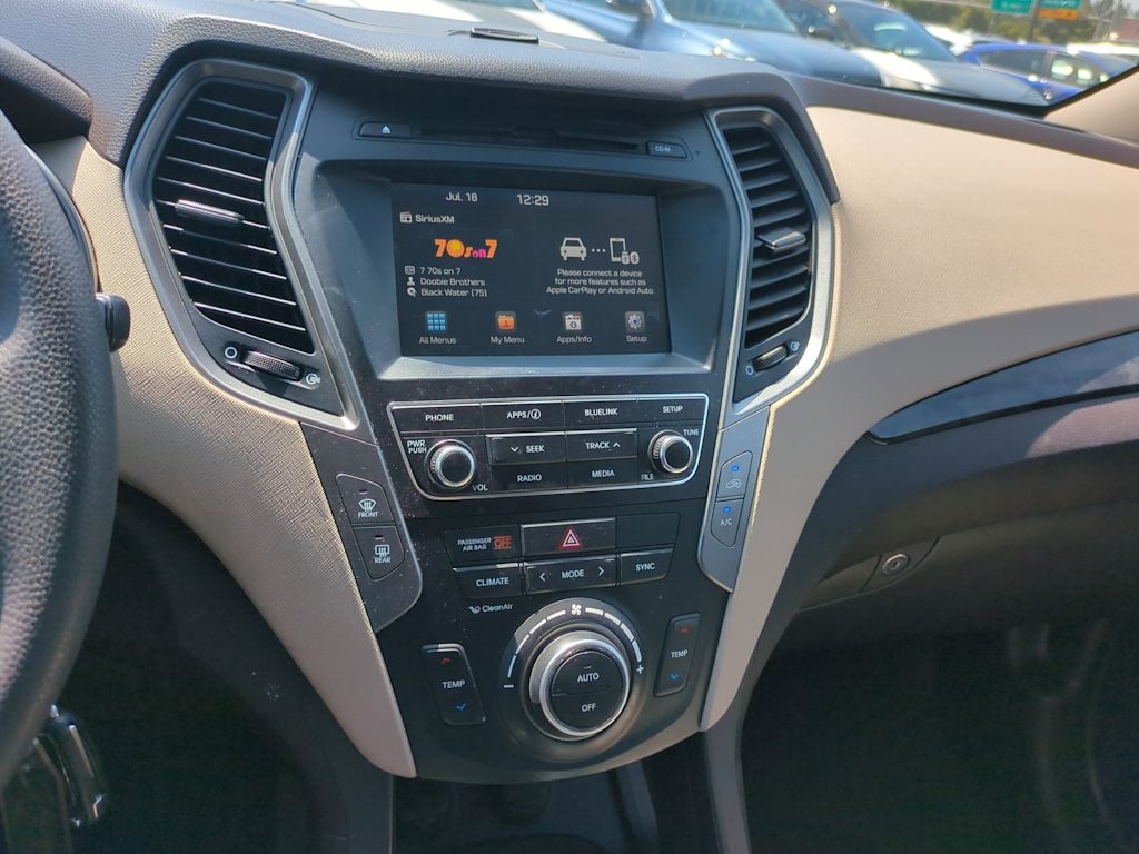 Thumbnail: 2017 Hyundai Santa Fe - 14