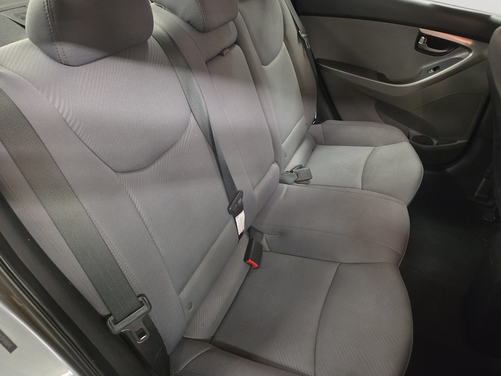 Thumbnail: 2013 Hyundai Elantra - 25