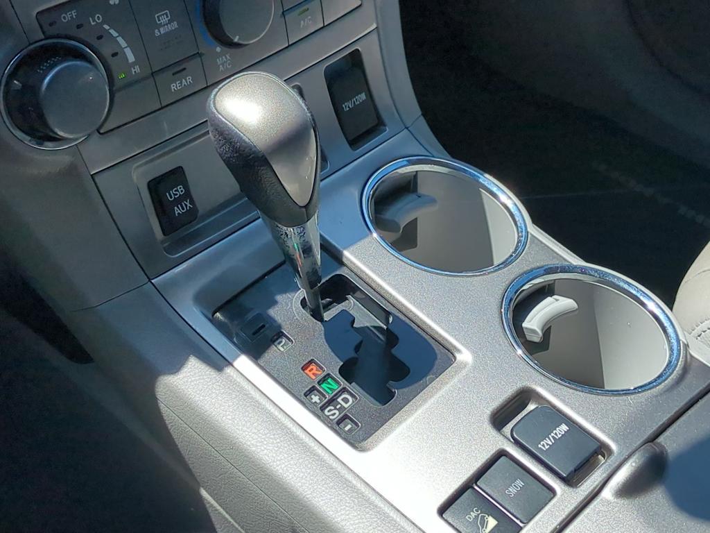 Thumbnail: 2013 Toyota Highlander - 16