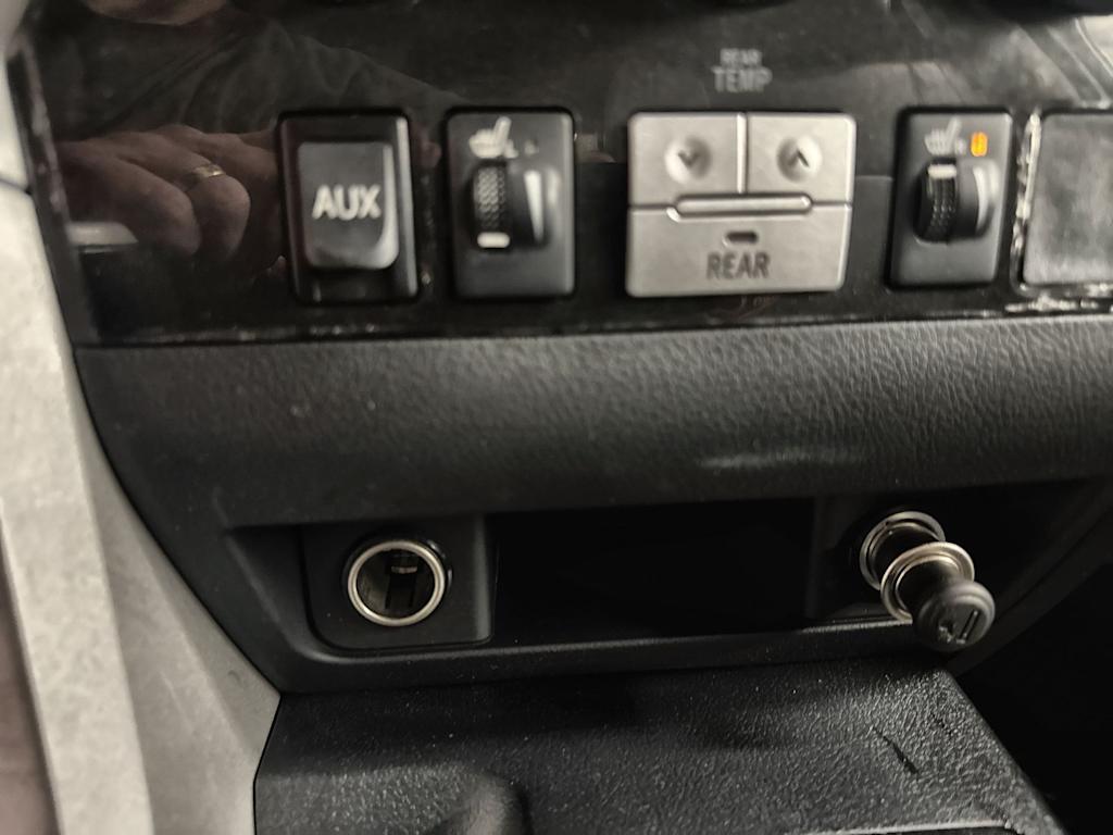 Thumbnail: 2008 Toyota Sequoia - 36