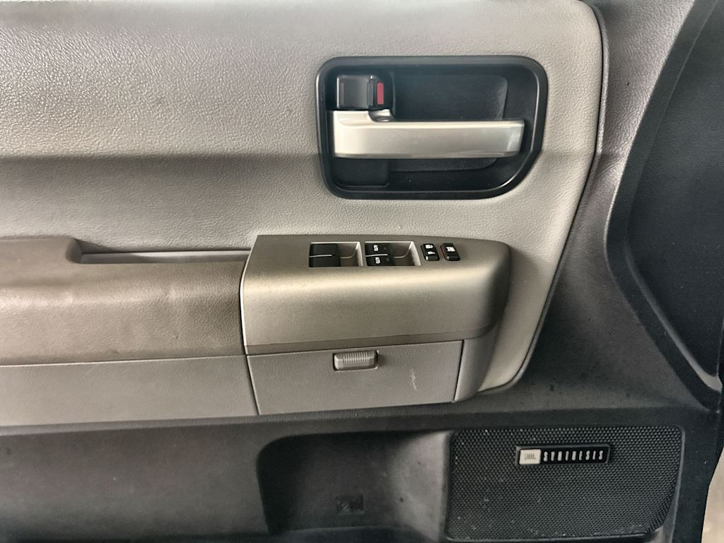 Thumbnail: 2008 Toyota Sequoia - 27