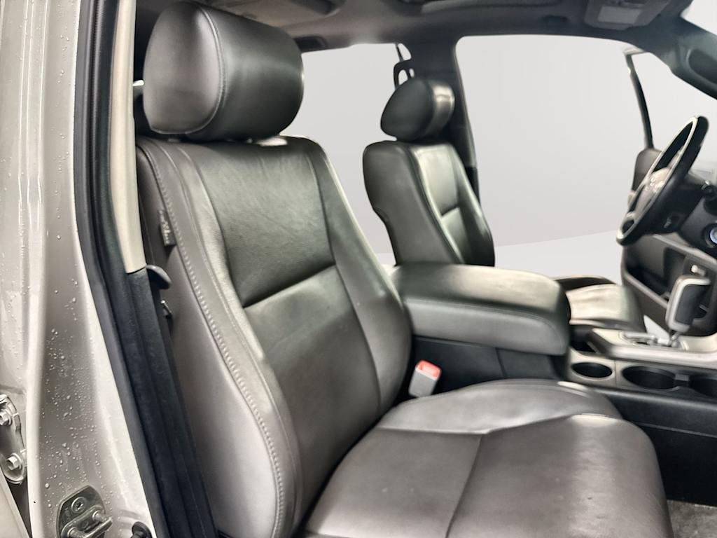 Thumbnail: 2008 Toyota Sequoia - 12