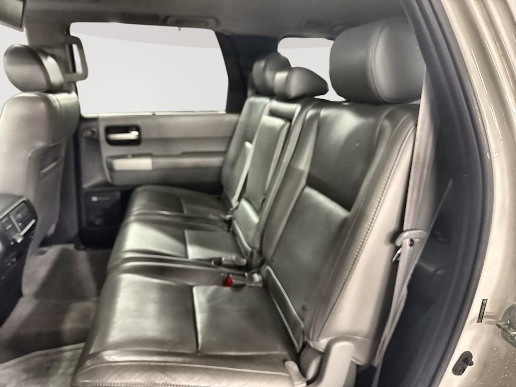 Thumbnail: 2008 Toyota Sequoia - 29