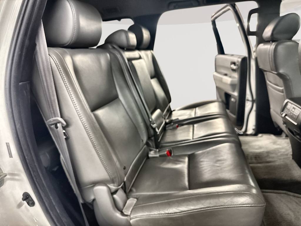 Thumbnail: 2008 Toyota Sequoia - 30