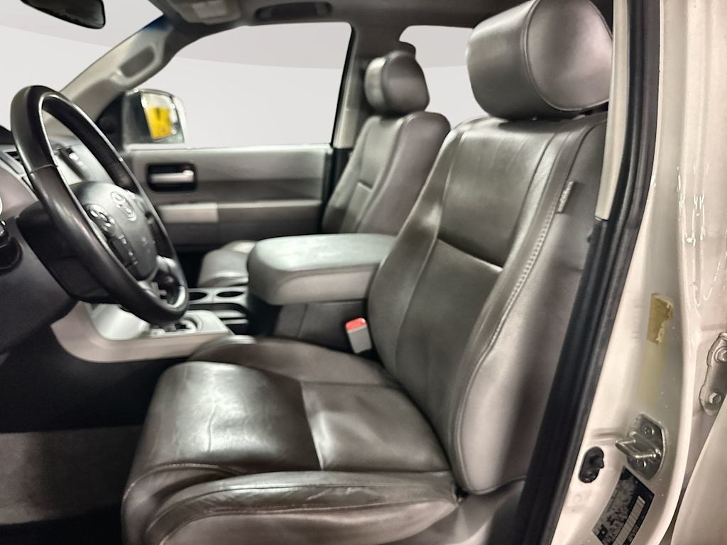 Thumbnail: 2008 Toyota Sequoia - 11