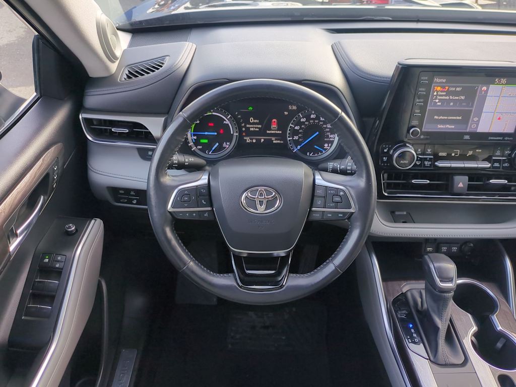 Thumbnail: 2021 Toyota Highlander - 14