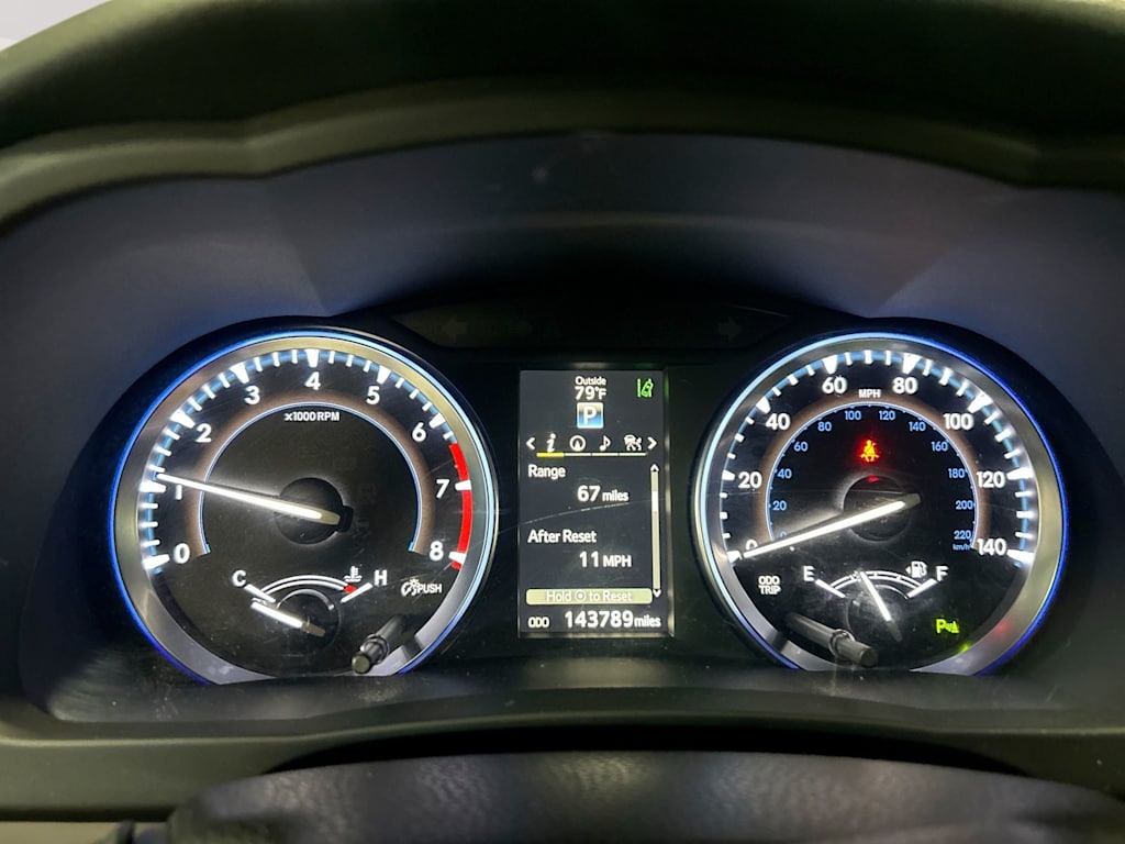 Thumbnail: 2015 Toyota Highlander - 39