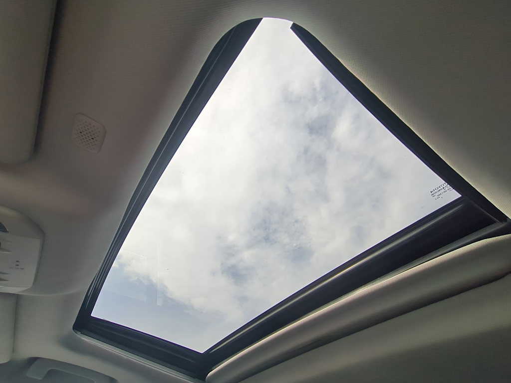 Thumbnail: 2021 Toyota Highlander - 28