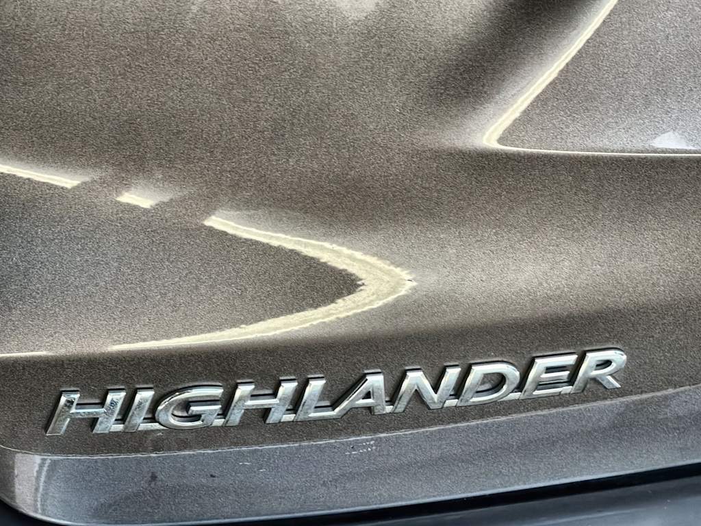 Thumbnail: 2019 Toyota Highlander - 26