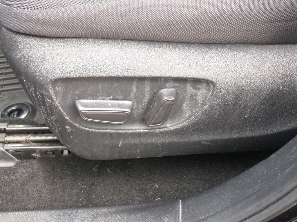 Thumbnail: 2024 Toyota Highlander - 27