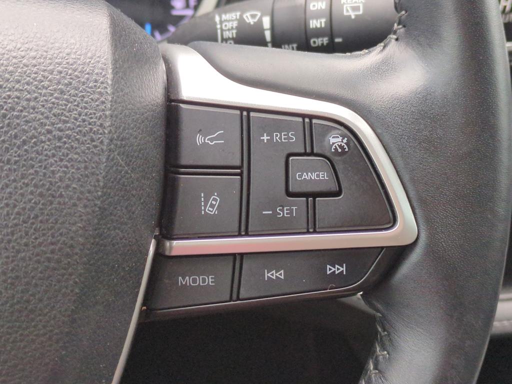 Thumbnail: 2024 Toyota Highlander - 31