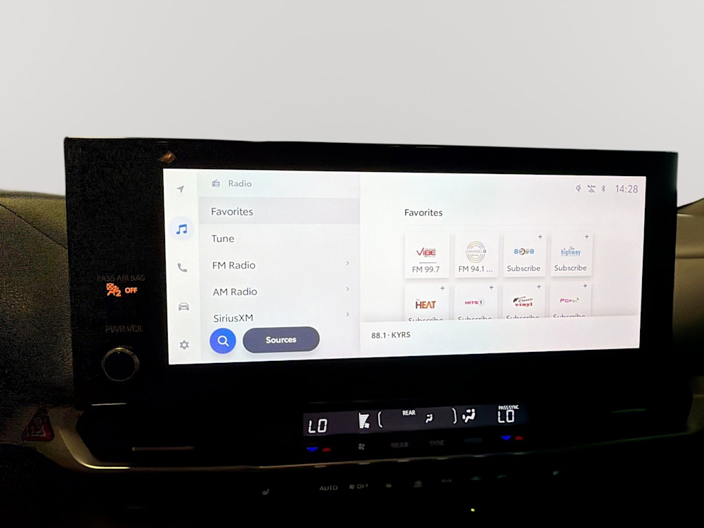 Thumbnail: 2025 Toyota Sienna - 35