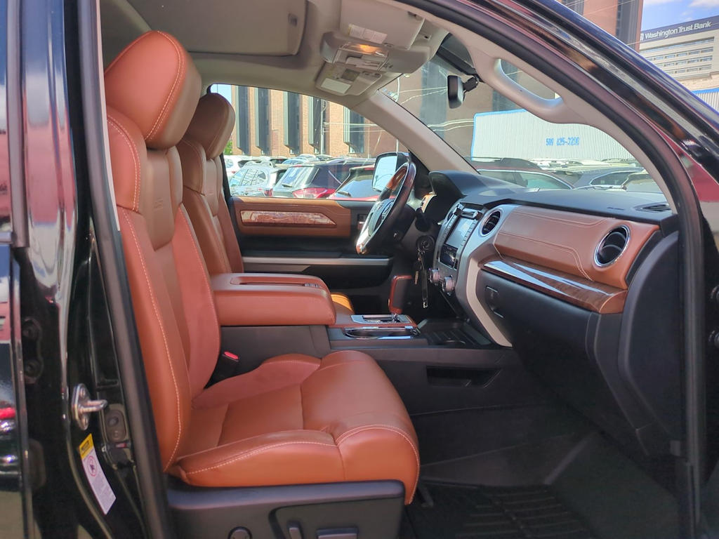 2017 Toyota Tundra 1794 Edition 12