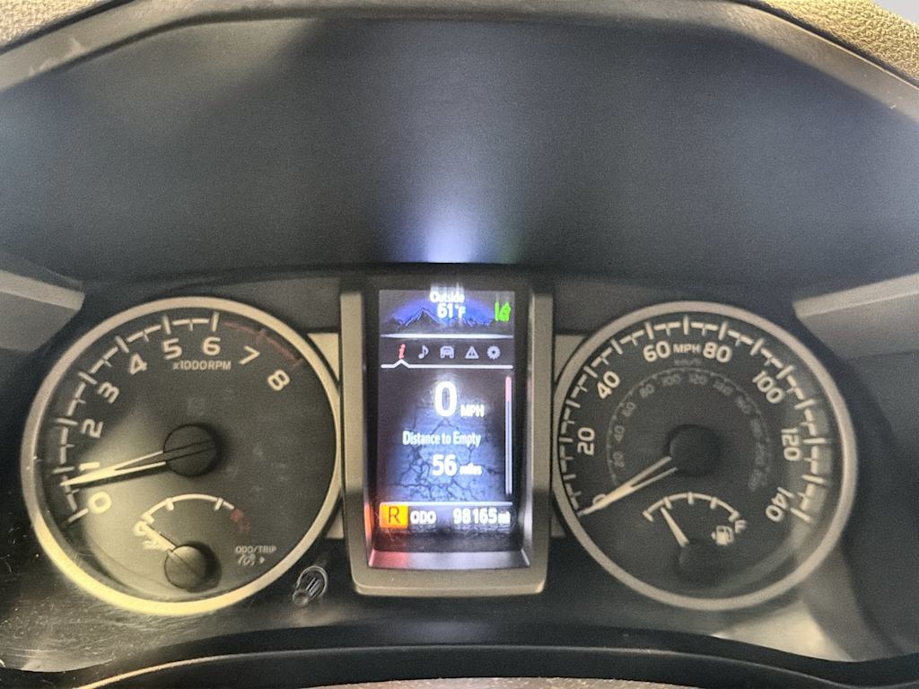Thumbnail: 2019 Toyota Tacoma - 15