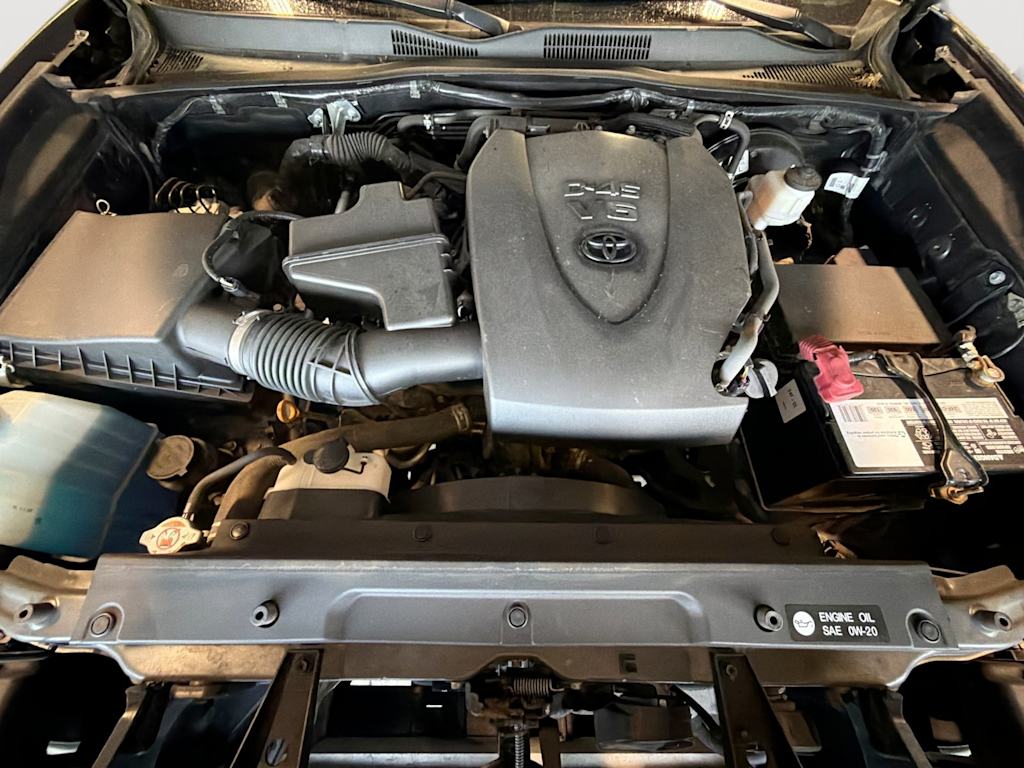 Thumbnail: 2019 Toyota Tacoma - 8