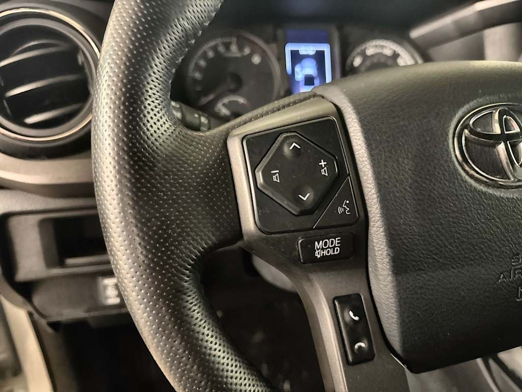 Thumbnail: 2019 Toyota Tacoma - 28