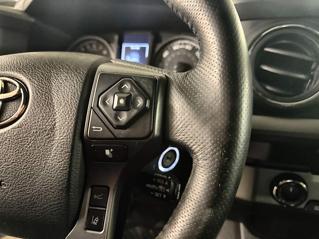 Thumbnail: 2019 Toyota Tacoma - 29