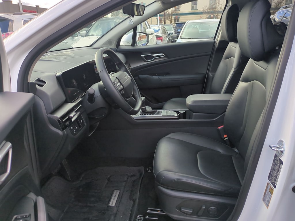 Thumbnail: 2026 Kia Sportage - 10