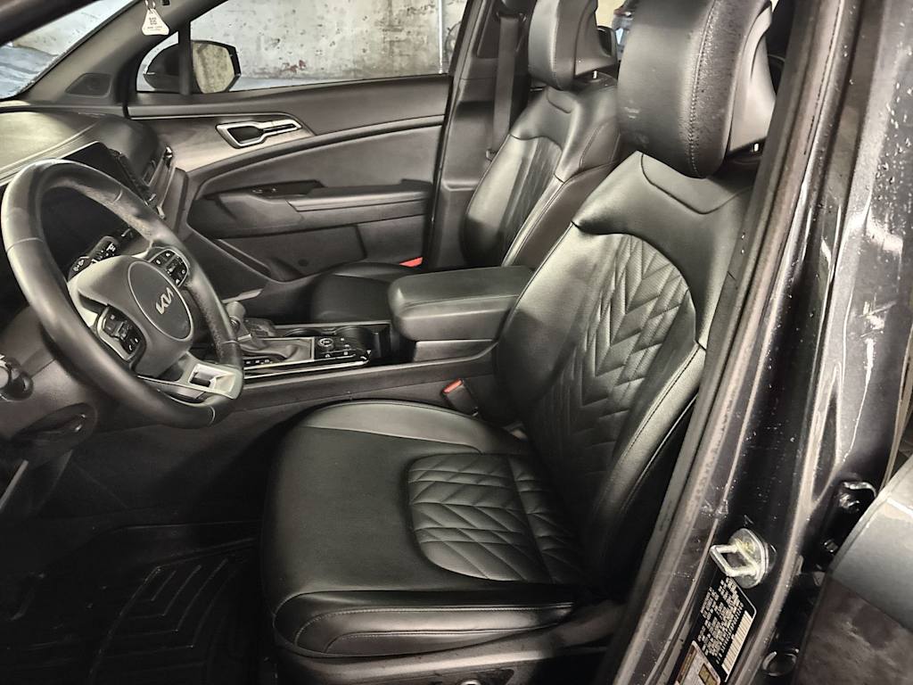 Thumbnail: 2023 Kia Sportage - 9