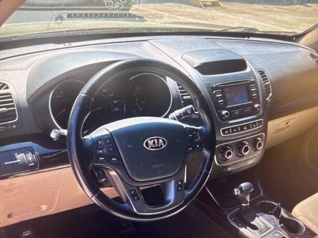2015 Kia Sorento LX 2