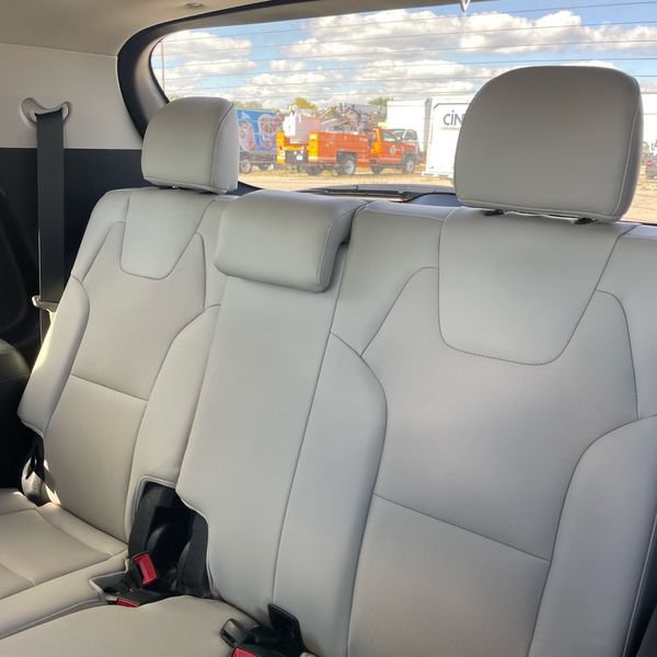 Thumbnail: 2021 Kia Telluride - 26