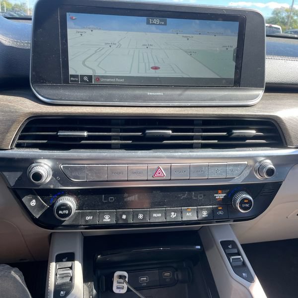 Thumbnail: 2021 Kia Telluride - 12