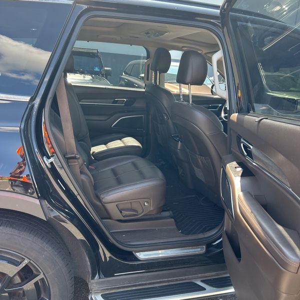 Thumbnail: 2021 Kia Telluride - 28