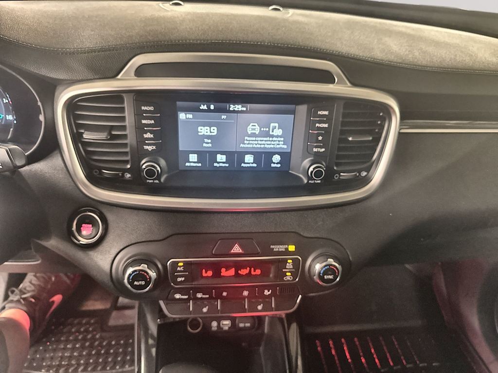 Thumbnail: 2020 Kia Sorento - 33