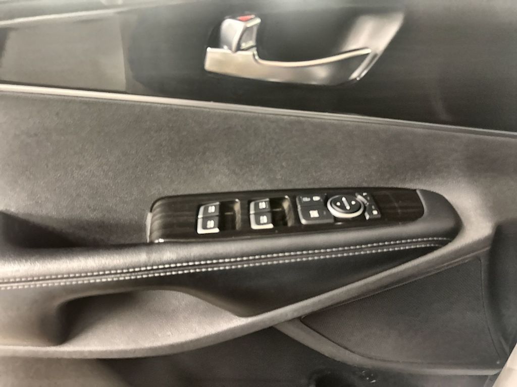 Thumbnail: 2020 Kia Sorento - 27