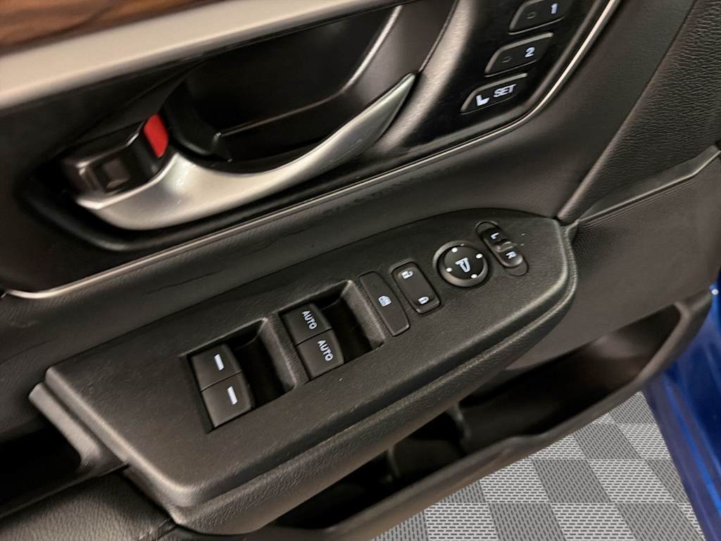 Thumbnail: 2021 Honda CR-V - 23