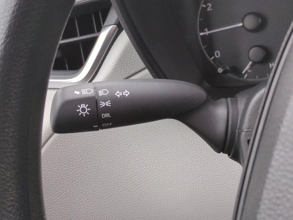 Thumbnail: 2023 Toyota Corolla Cross - 33